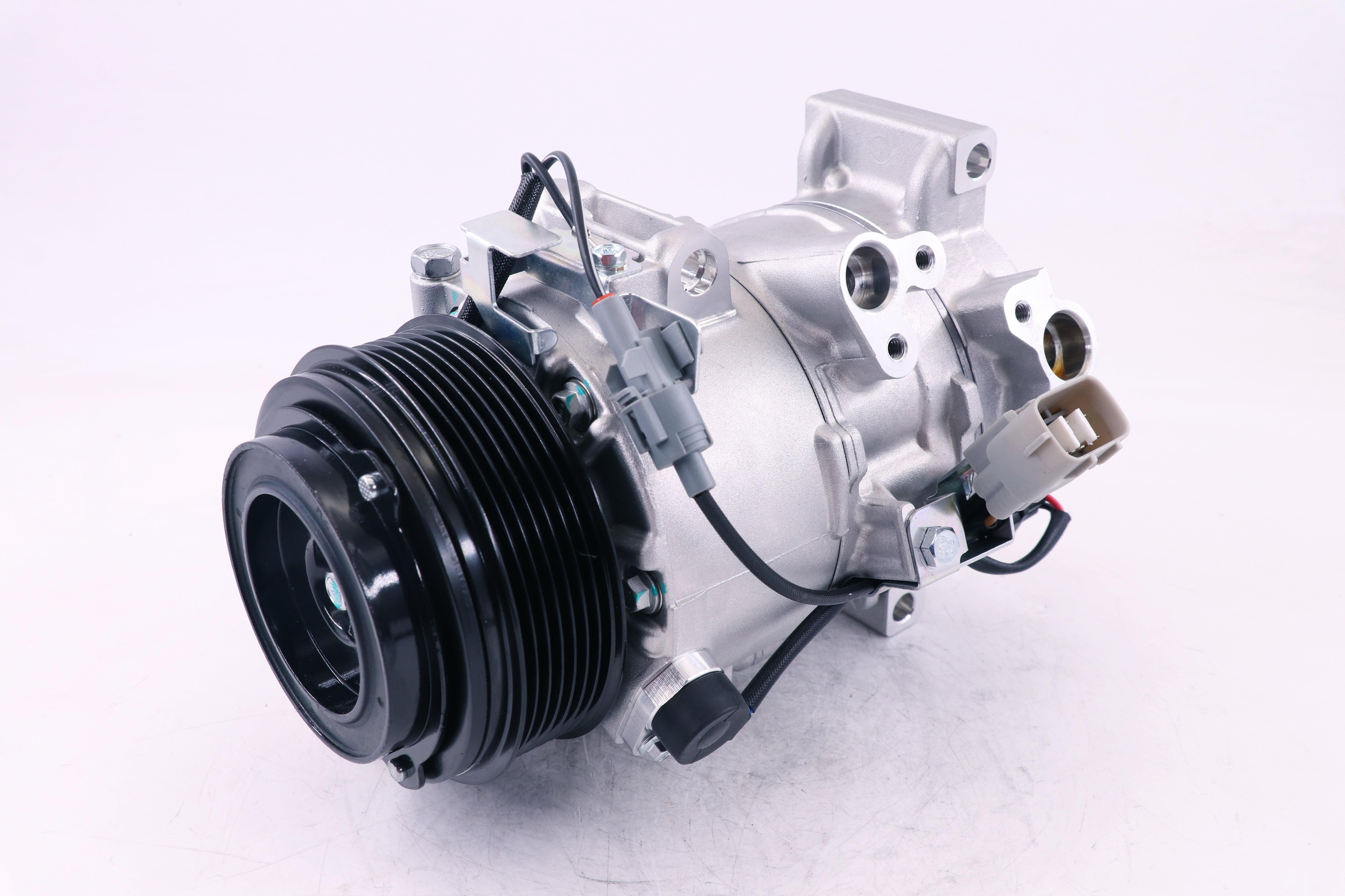 AC Compressor for LEXUS (CO.04.095)