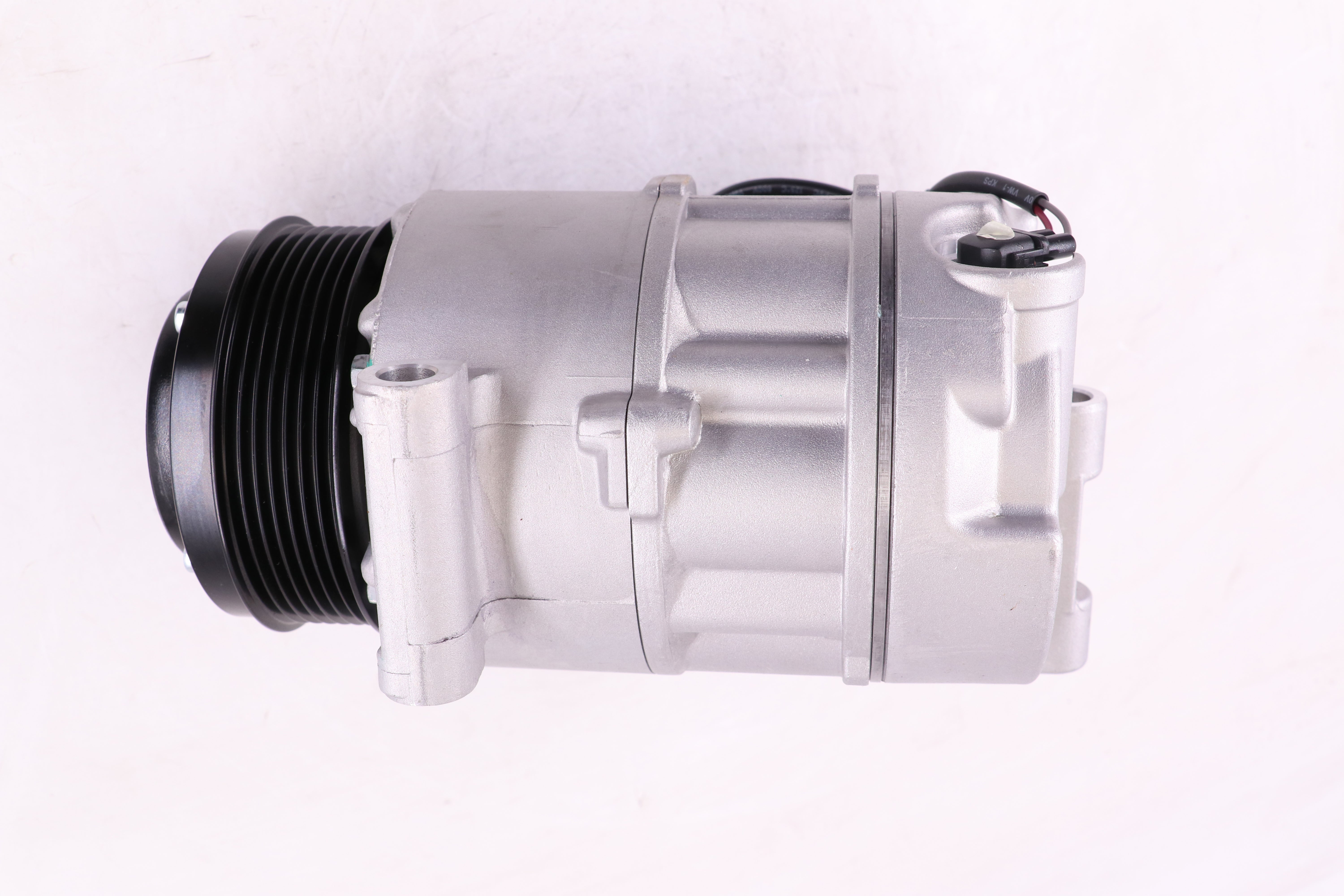 AC Compressor for MERCEDES BENZ (CO.15.046)