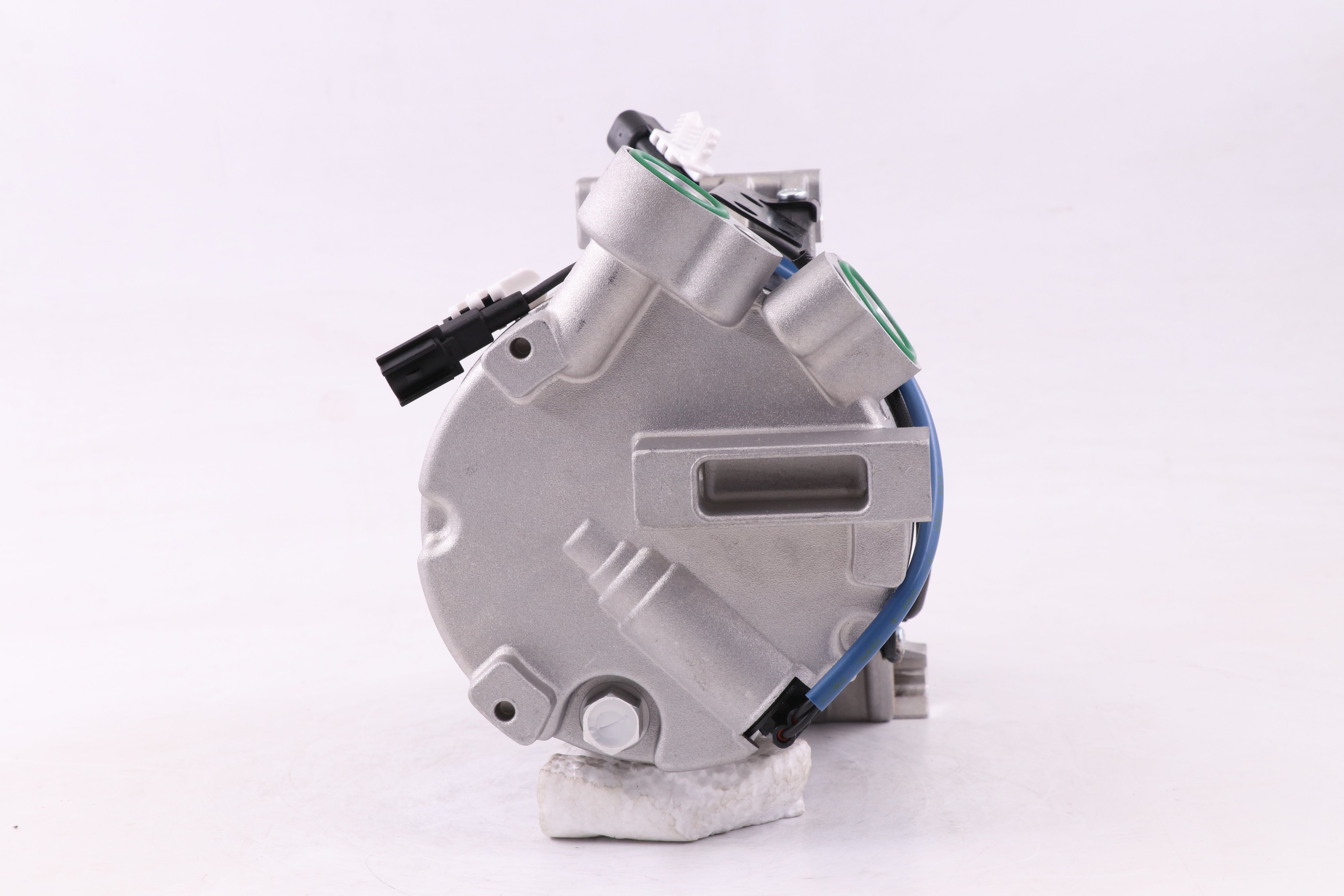 AC Compressor for FORD & VOLVO (CO.23.034)