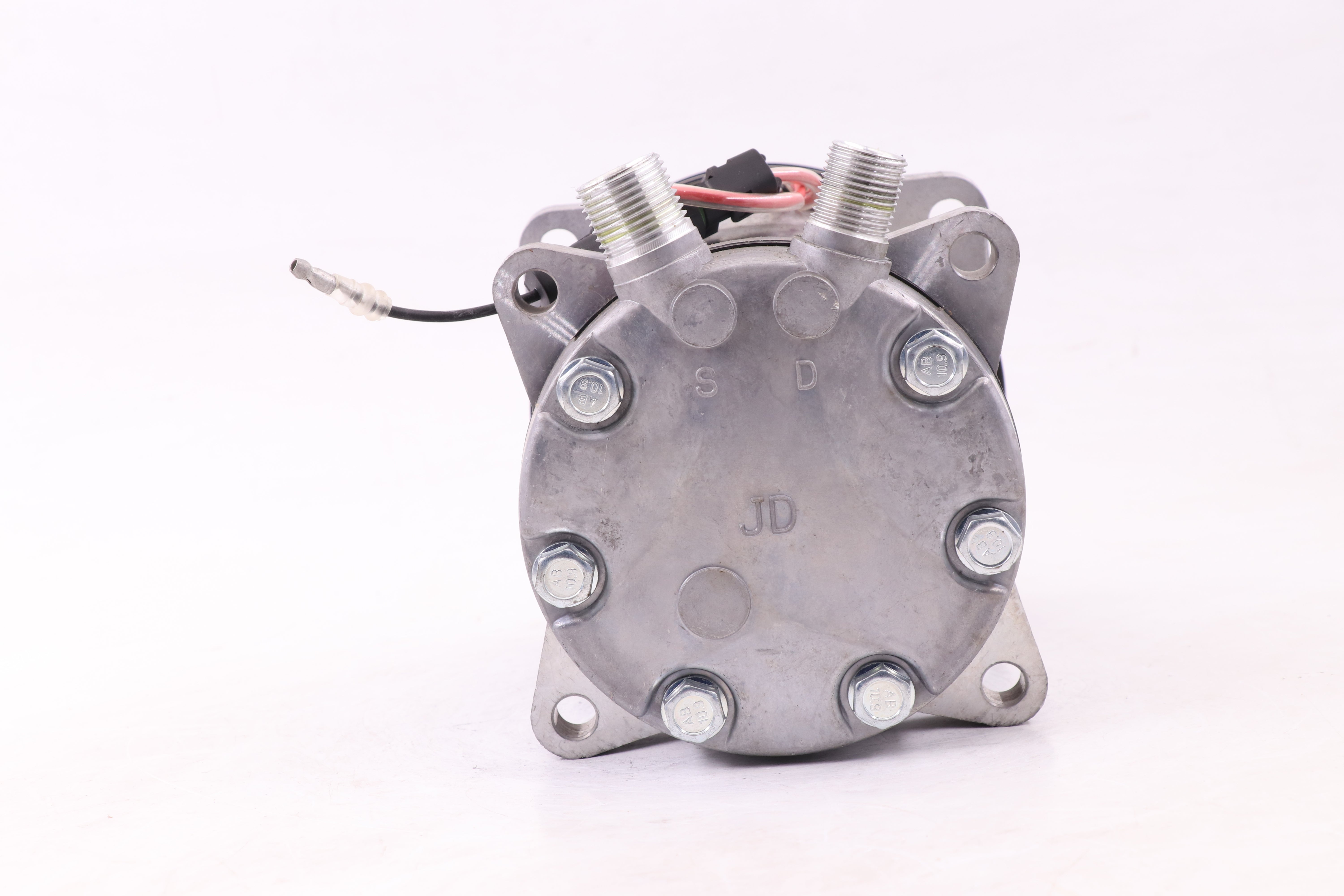 AC Compressor for KENWORTH & ISUZU (CO.908.004)