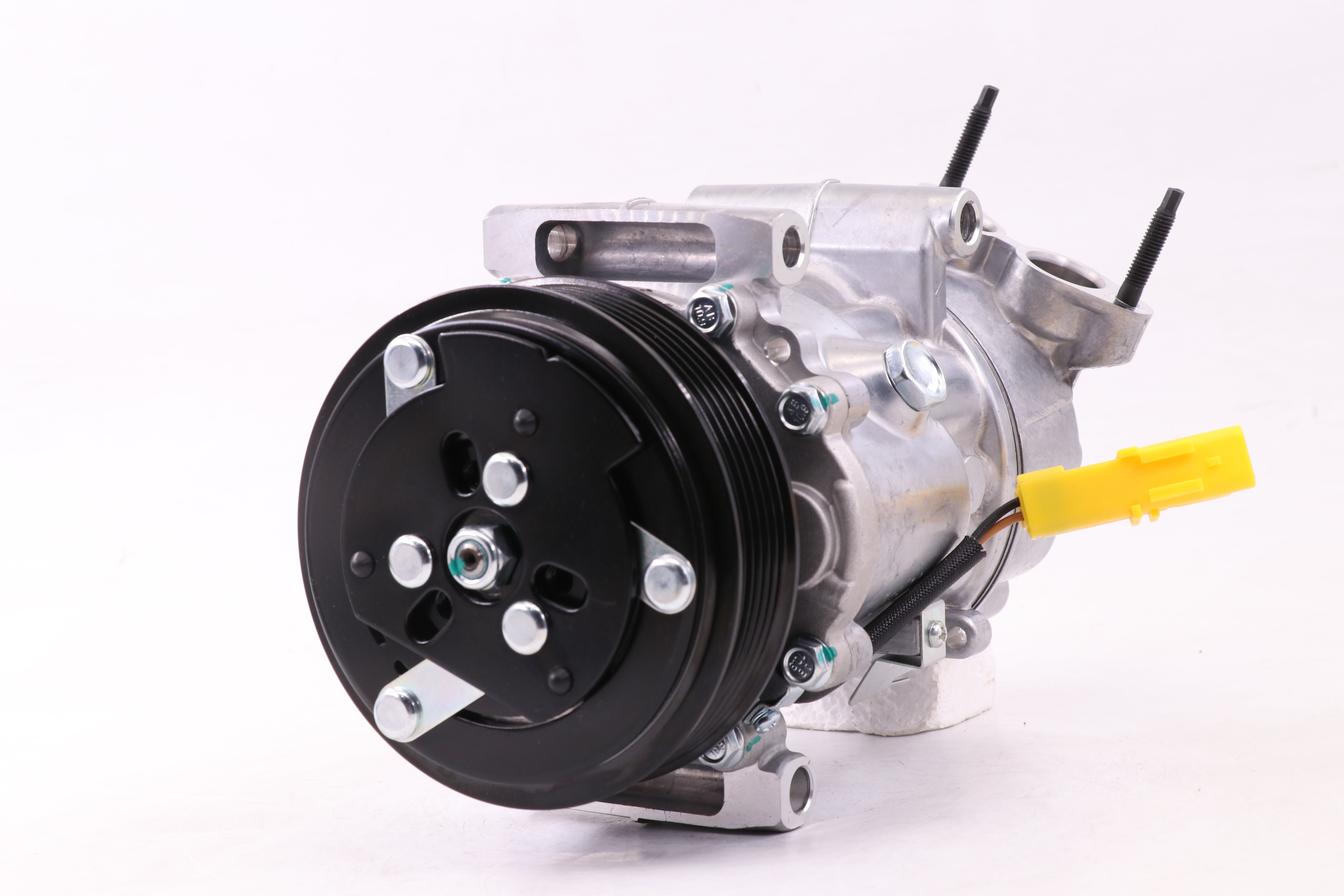 AC Compressor for PEUGEOT & CITROEN (CO.16.001)
