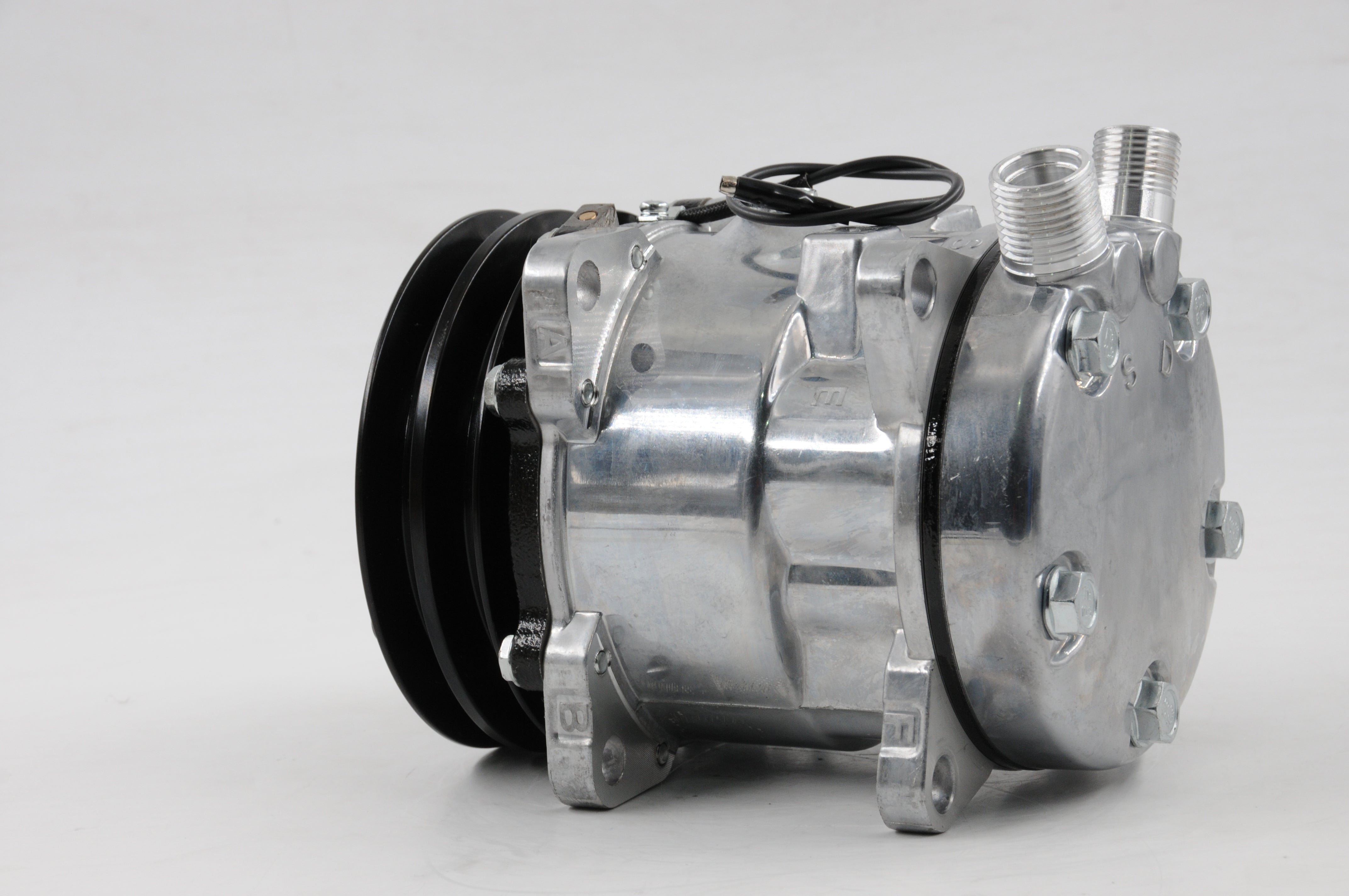 AC Compressor for Land Rover (CO.88.045)