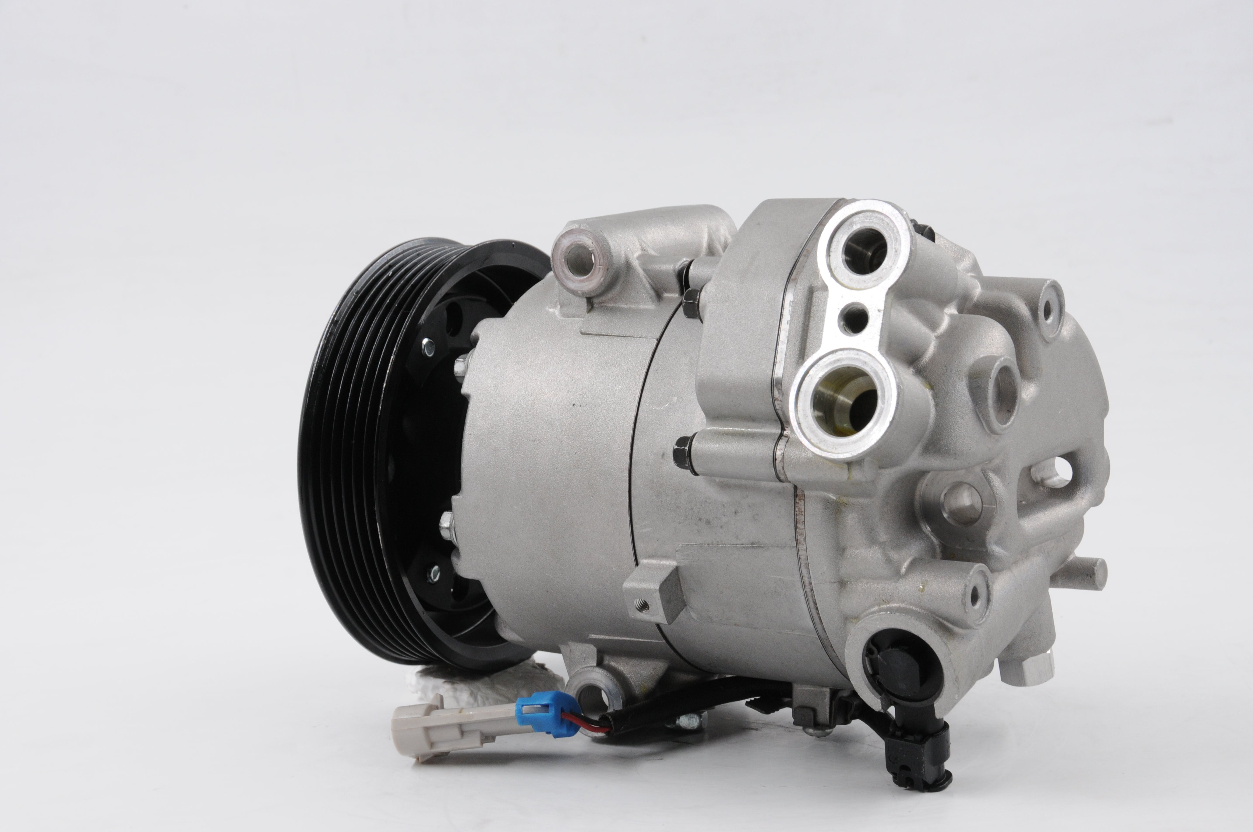 AC Compressor for HOLDEN (CO.21.018)