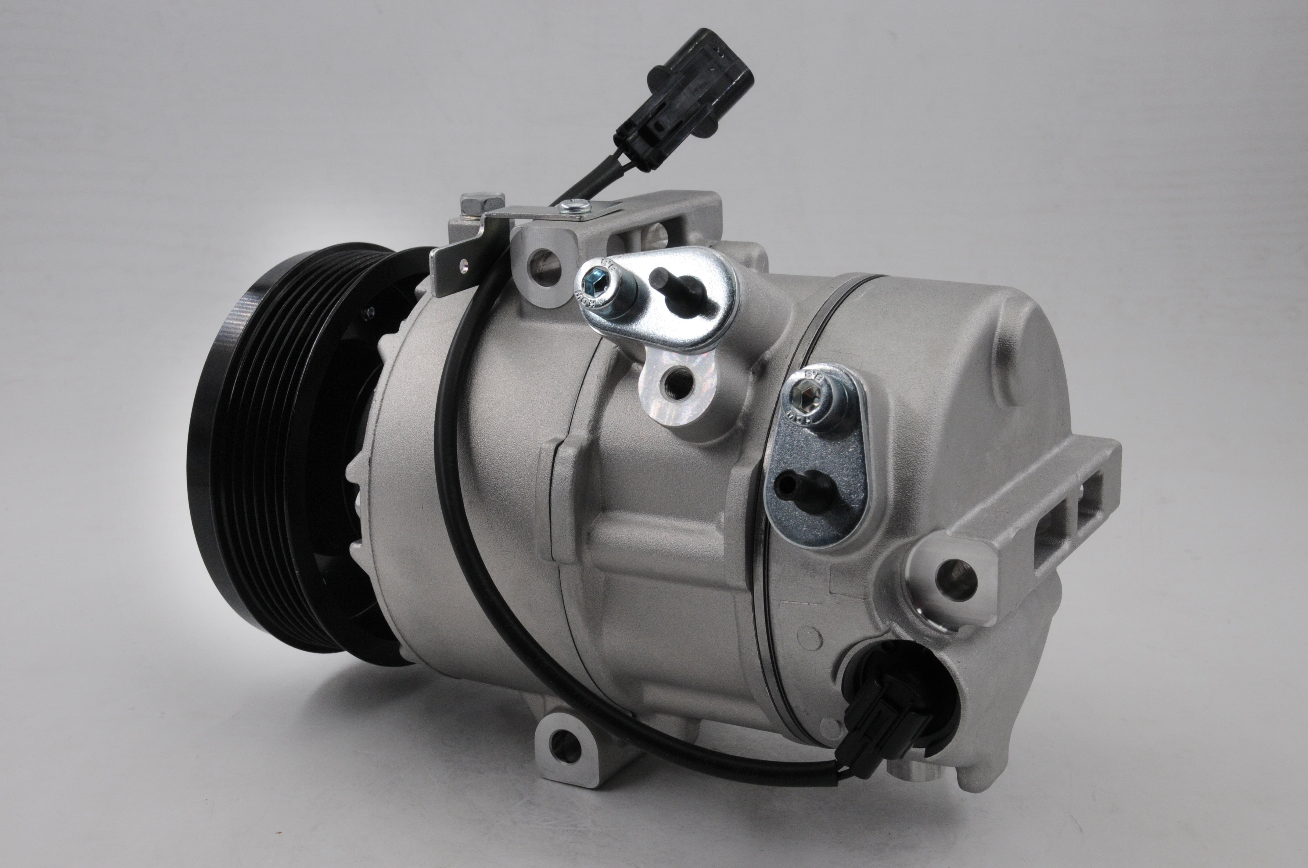 AC Compressor for HYUNDAI (CO.42.001)